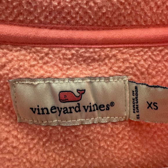 Women’s Vineyard Vines XS - Picture 2 of 2